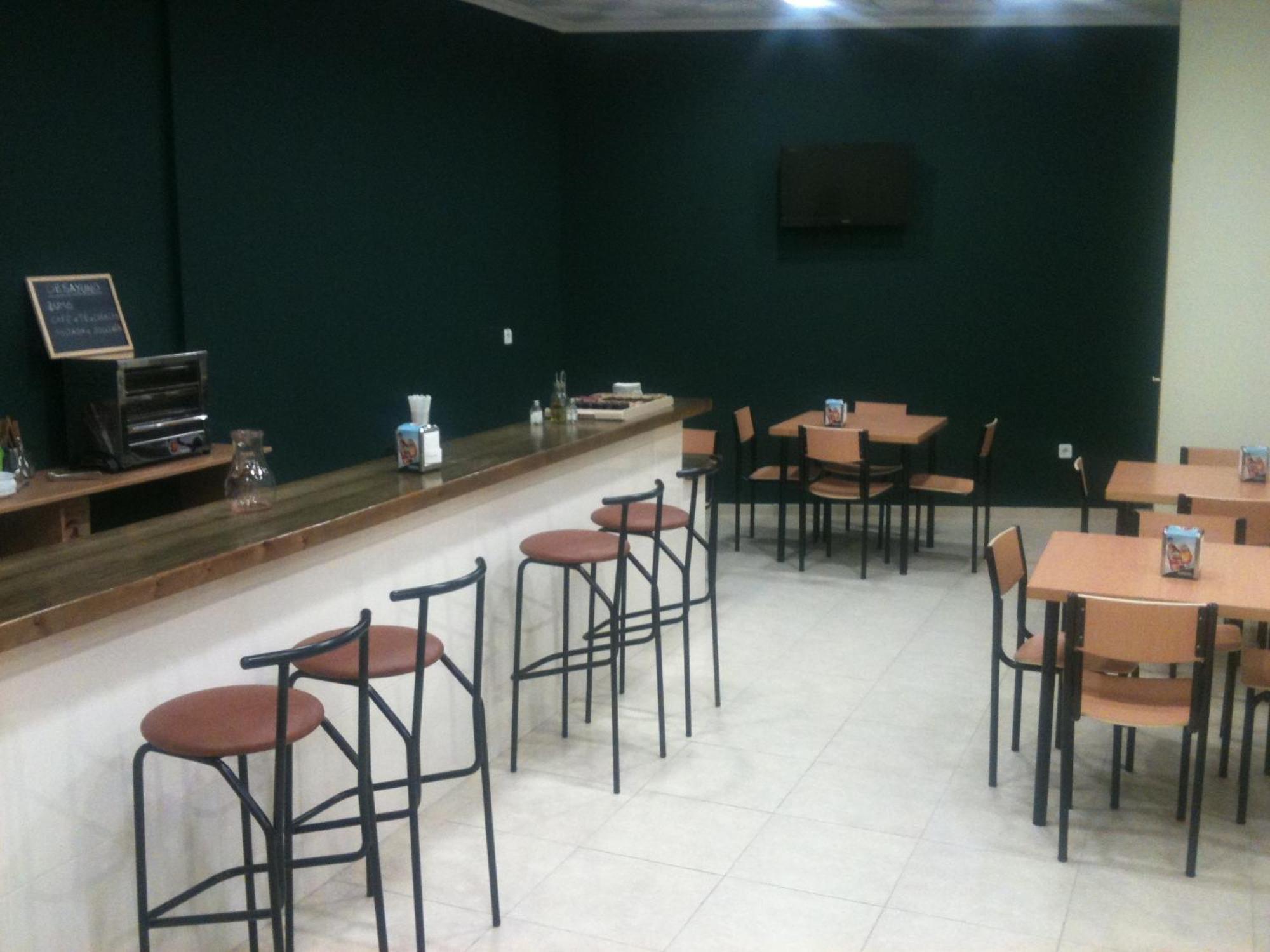 Hotel Rc Ramon Y Cajal Cuenca  Kültér fotó