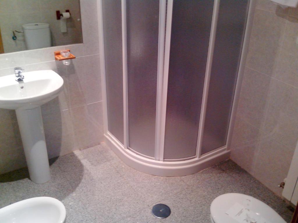 Hotel Rc Ramon Y Cajal Cuenca  Szoba fotó