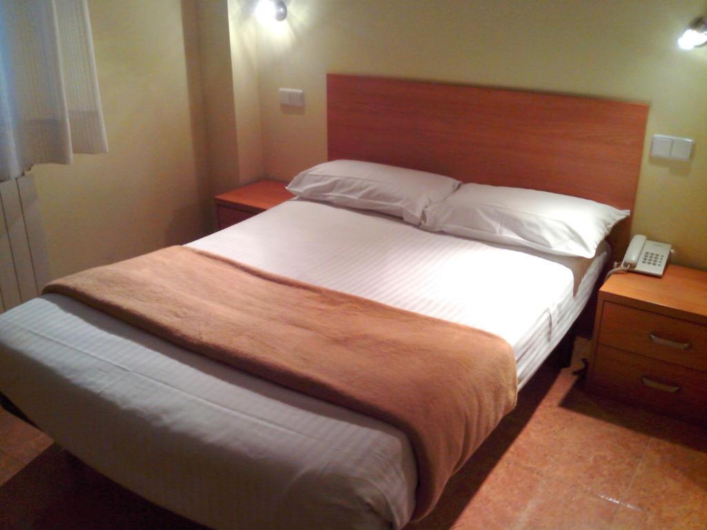 Hotel Rc Ramon Y Cajal Cuenca  Szoba fotó